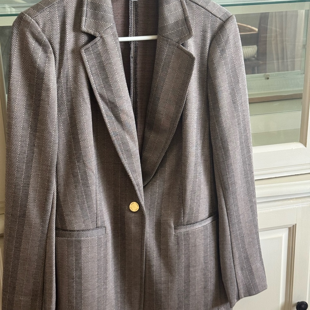 Anne Klein Gray/Brown Herringbone Blazer with Gold Button